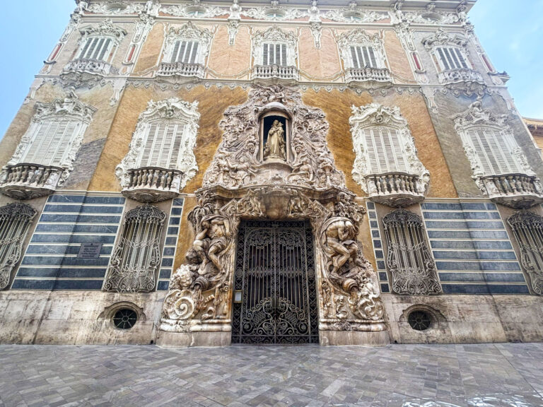 Museu Nacional de Ceràmica i de les Arts Sumptuàries Gonzàlez Martí