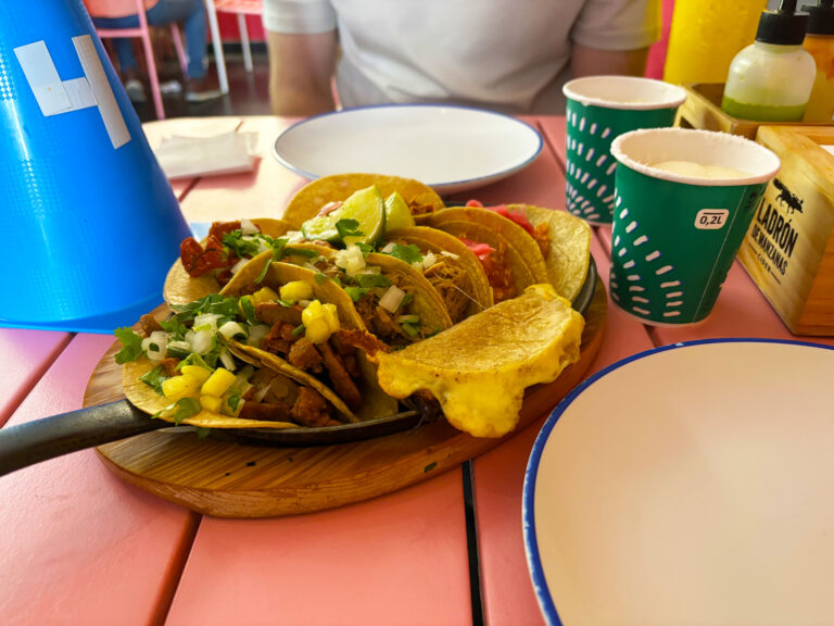 Taqueria Los Güeros